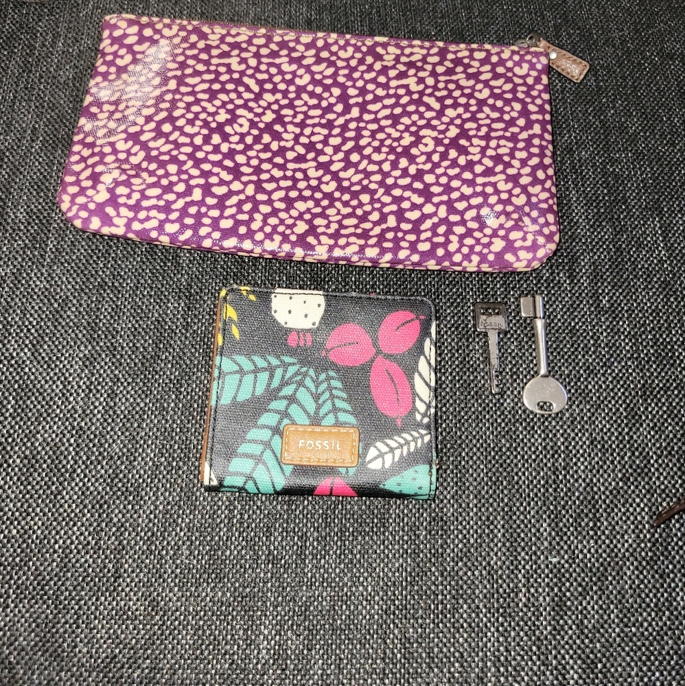 Fossil Wallet Lot